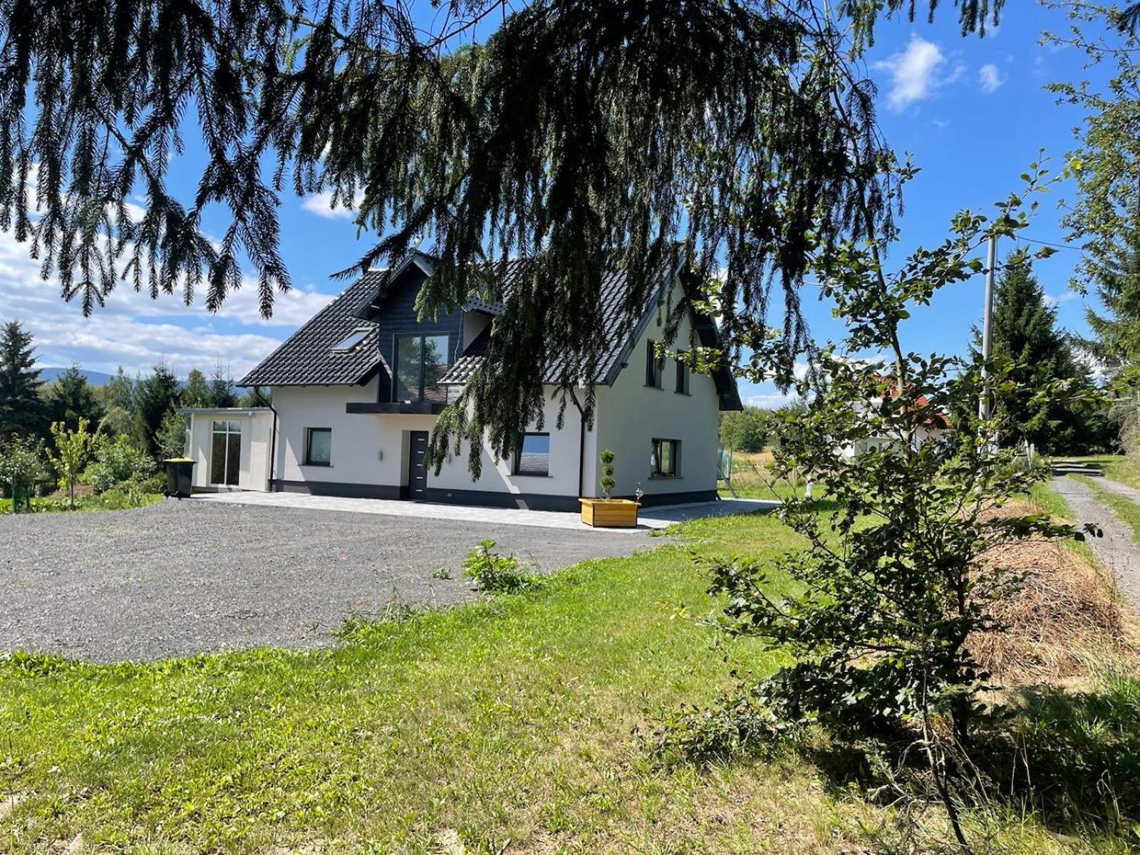 Lunatykowa * Giebultow (Lwowek Slaski)